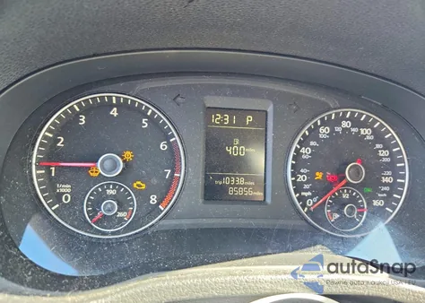 2015 Volkswagen Passat S из США, поврежденный, VIN 1VWAS7A32FC117812